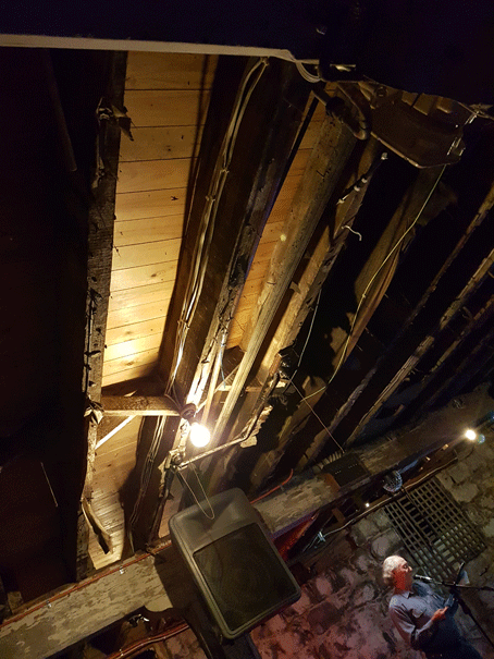 david mellows on stage at words out loud ballarat